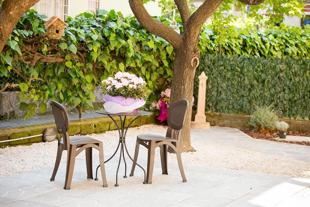 Casa Lollobrigida Bed and Breakfast Ciampino Bed & Breakfast
